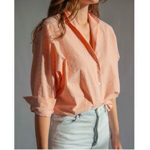 NWT Hackwith Design House button down shirt